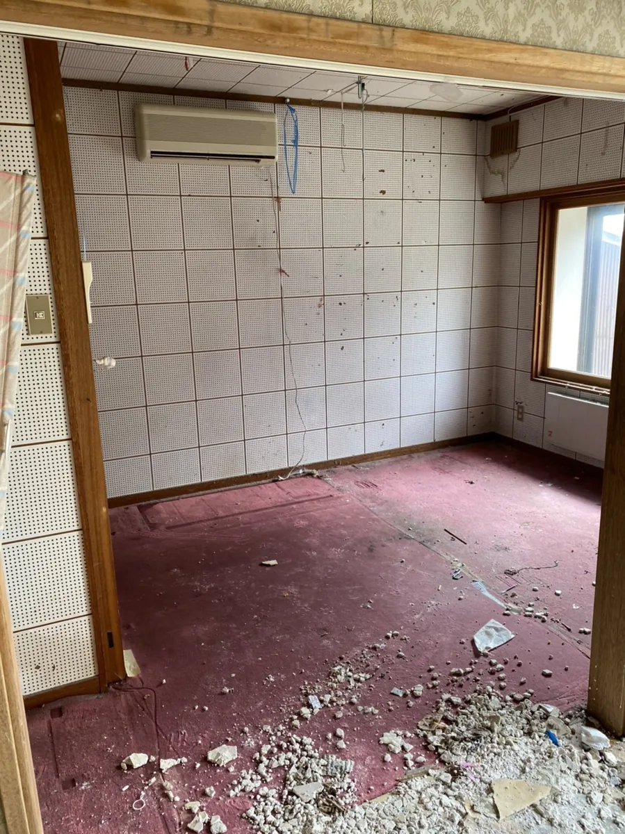 函館市の脱衣所の不用品回収後