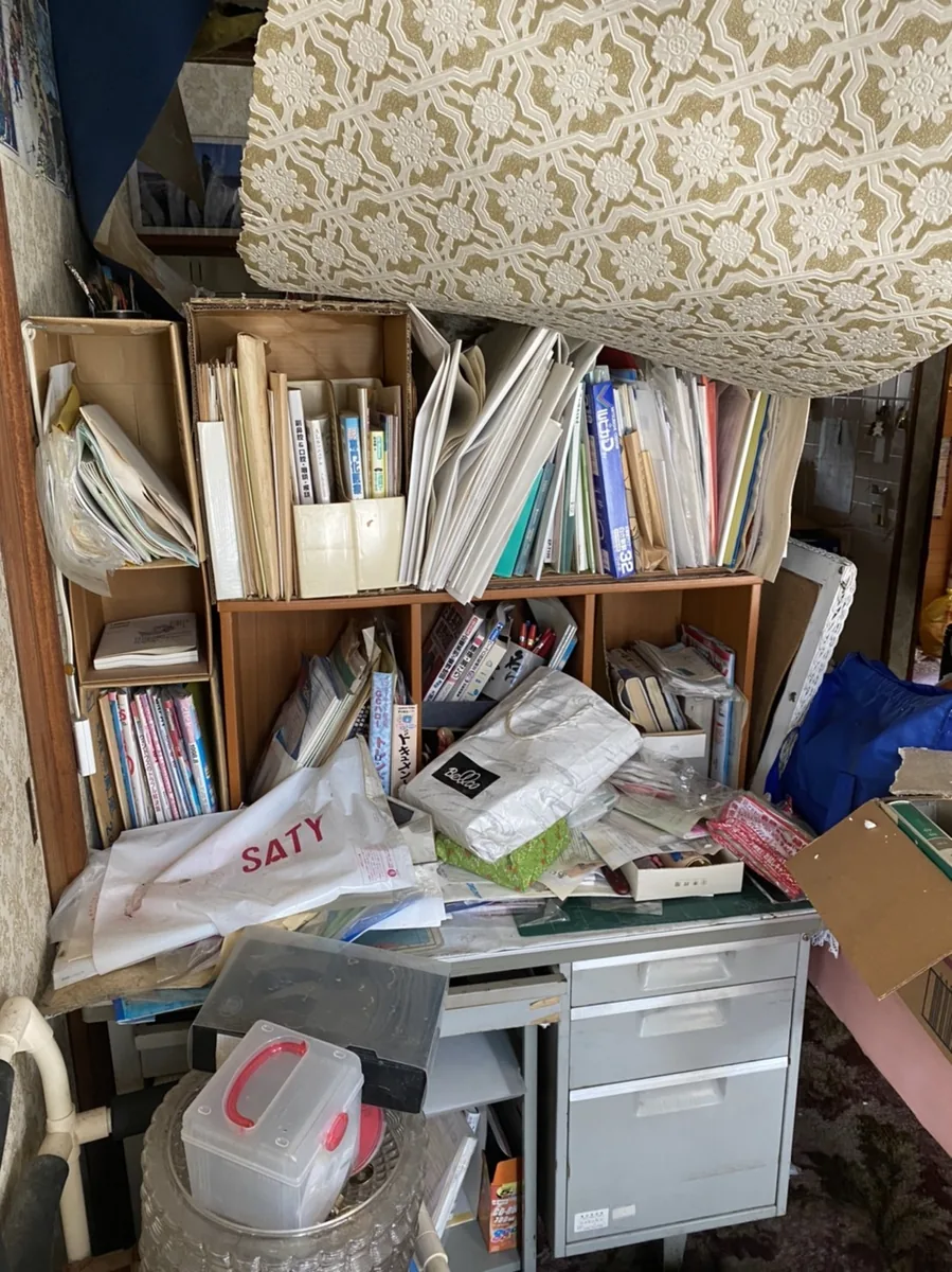 札幌市南区の廊下の不用品回収前（事例3）