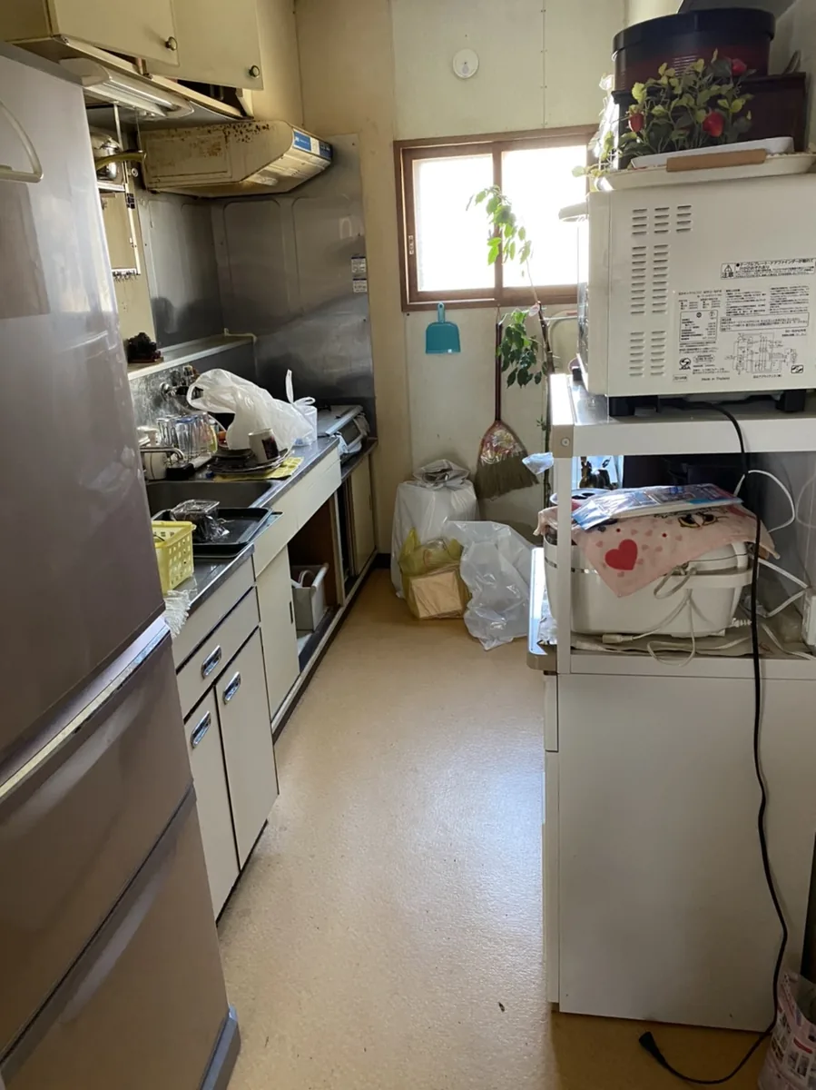 札幌市白石区3LDKの洋室の不用品回収前の様子